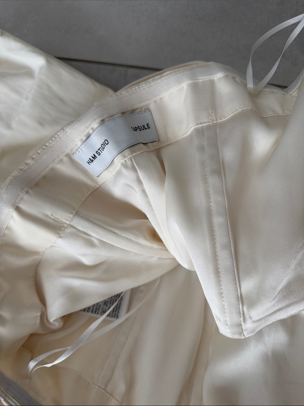 H&M STUDIO Cream Full-Length Women's Skirt and matching cropped tube top - Picture 8 of 15